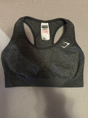 Gymshark Women's Vital Seamless Dark Gray Racerback Sports Bra